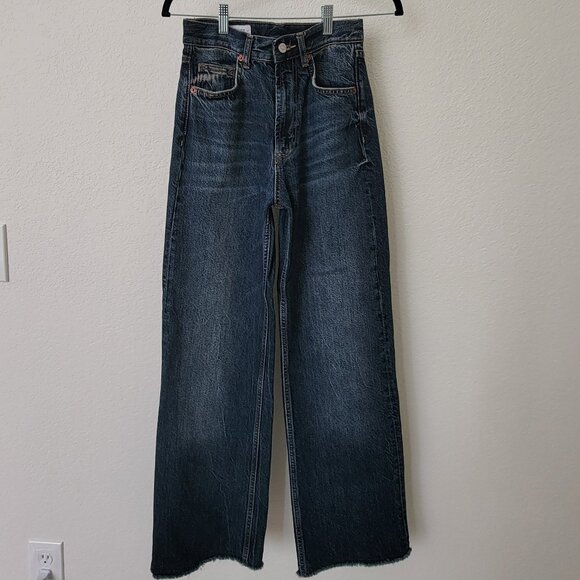 Zara TRF HIGH RISE WIDE LEG JEANS Size 2 - Picture 2 of 7